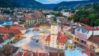 Obiective populare de vizitat in apropiere de Piata Sfatului | Nobili Design - imagine galerie 1