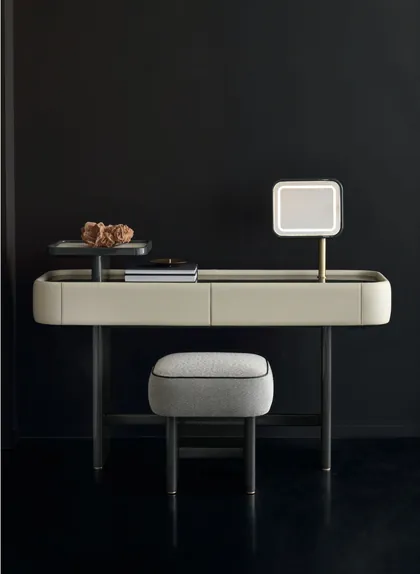 Masuta de toaleta Kruger Daytona, de la Signorini & Coco, L 142 x A 47 x H 115 cm