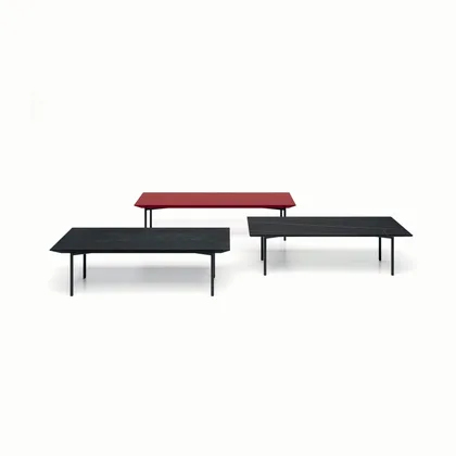 Masuta de cafea Azimut Dallagnese, dreptunghiulara pe baza din metal negru, cu blat cu margine tesita, 120 sau 145 cm latime