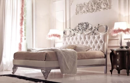 Pat Charlotte Avenanti - Design Clasic Italian pentru Dormitor - imagine 1