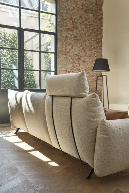 Canapea Portofino - Design Italian Curat si Confort Modular in ambient de living